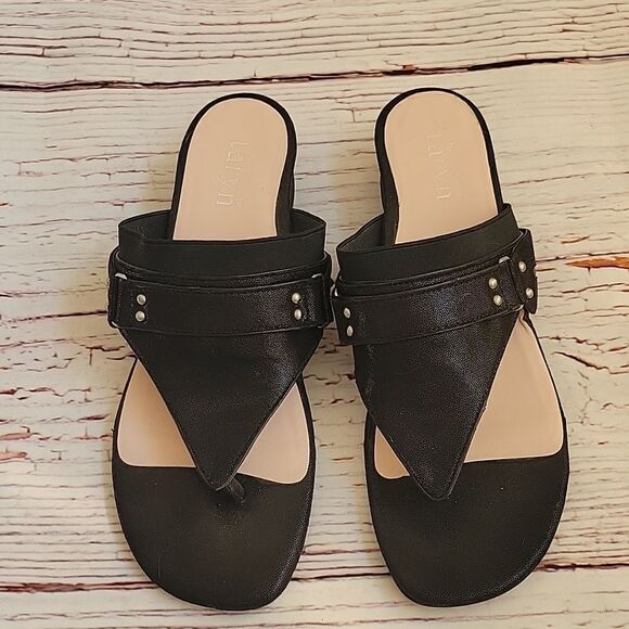 TARYN ROSE Black Thongs Size 8.5 - Picture 4 of 7